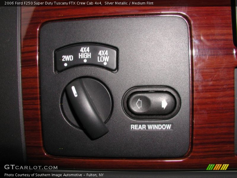 Silver Metallic / Medium Flint 2006 Ford F250 Super Duty Tuscany FTX Crew Cab 4x4