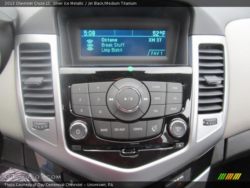 Silver Ice Metallic / Jet Black/Medium Titanium 2013 Chevrolet Cruze LS