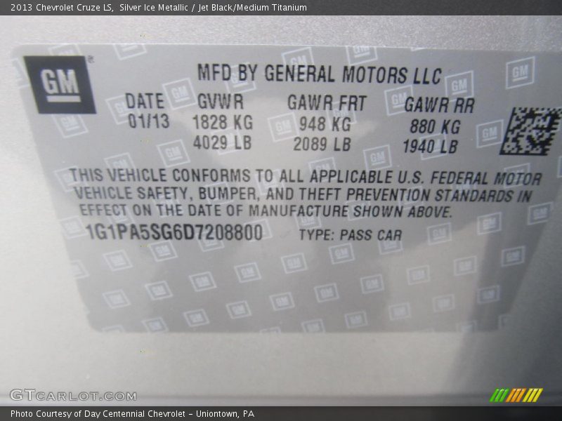 Silver Ice Metallic / Jet Black/Medium Titanium 2013 Chevrolet Cruze LS