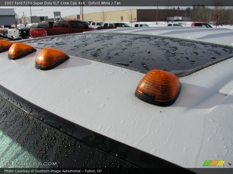 Oxford White / Tan 2007 Ford F350 Super Duty XLT Crew Cab 4x4