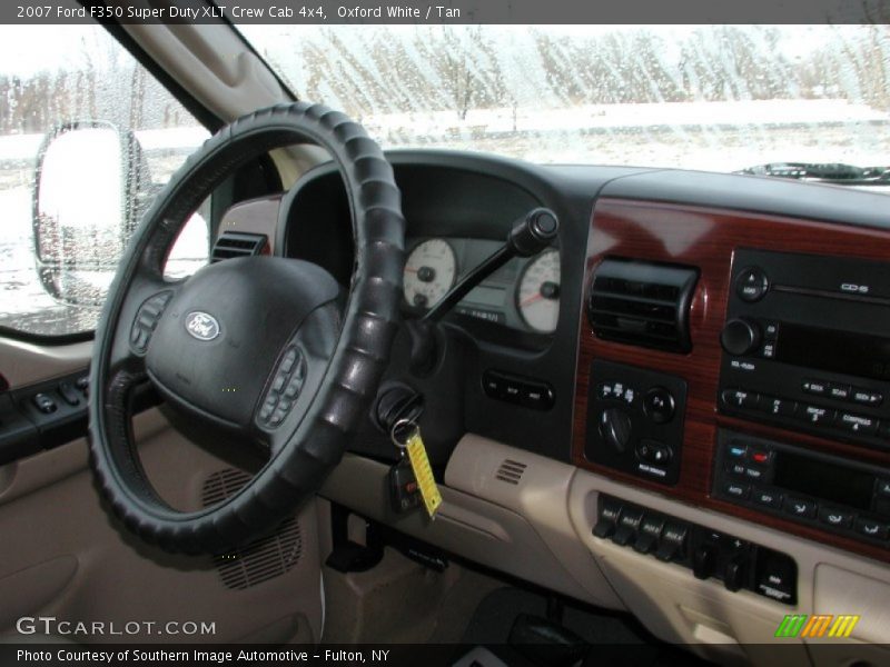Oxford White / Tan 2007 Ford F350 Super Duty XLT Crew Cab 4x4