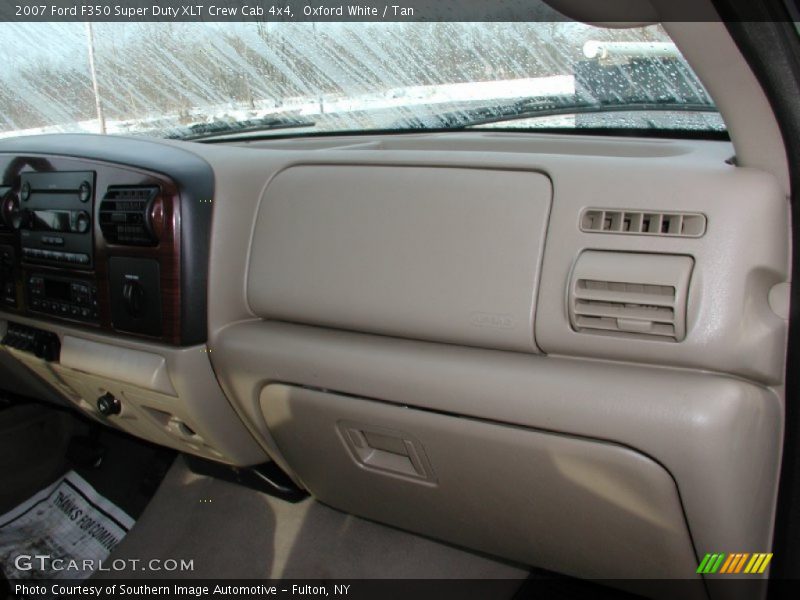 Oxford White / Tan 2007 Ford F350 Super Duty XLT Crew Cab 4x4