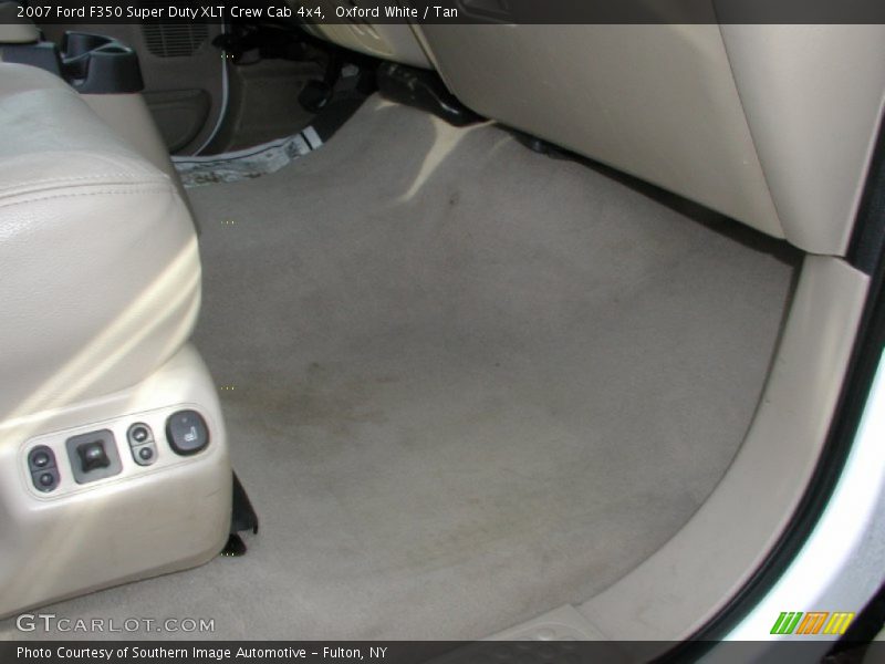 Oxford White / Tan 2007 Ford F350 Super Duty XLT Crew Cab 4x4