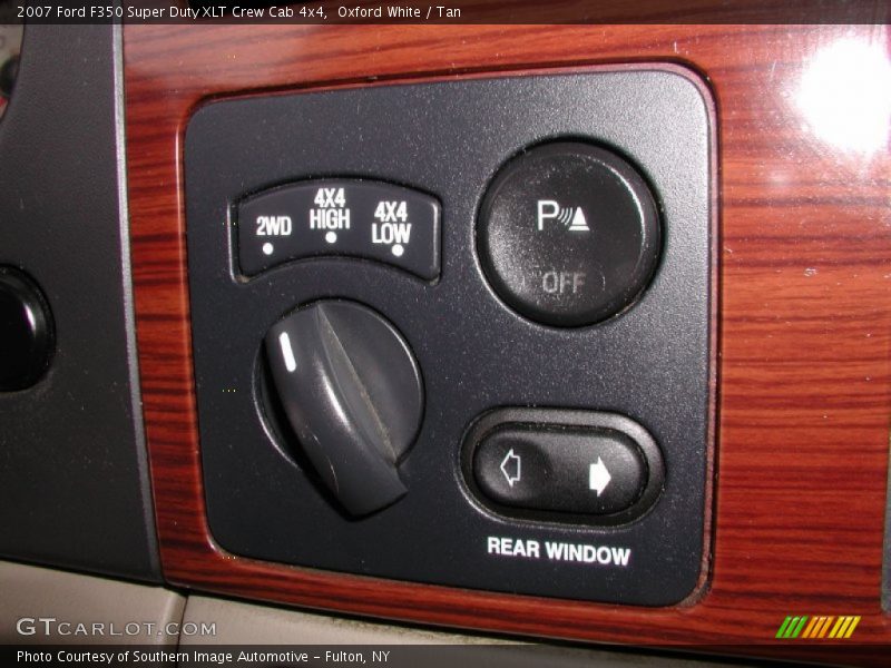 Oxford White / Tan 2007 Ford F350 Super Duty XLT Crew Cab 4x4