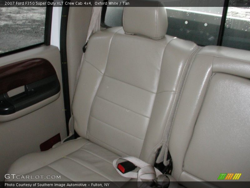 Oxford White / Tan 2007 Ford F350 Super Duty XLT Crew Cab 4x4