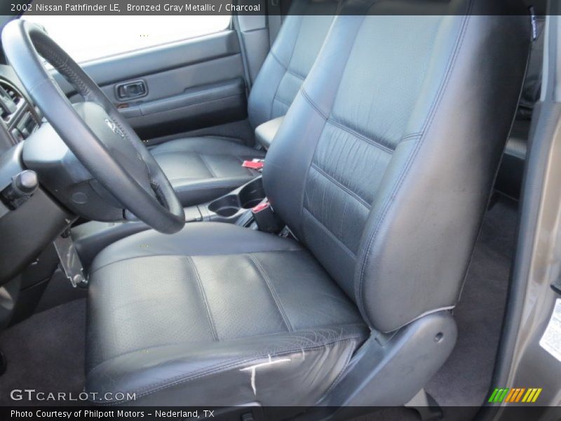 Bronzed Gray Metallic / Charcoal 2002 Nissan Pathfinder LE