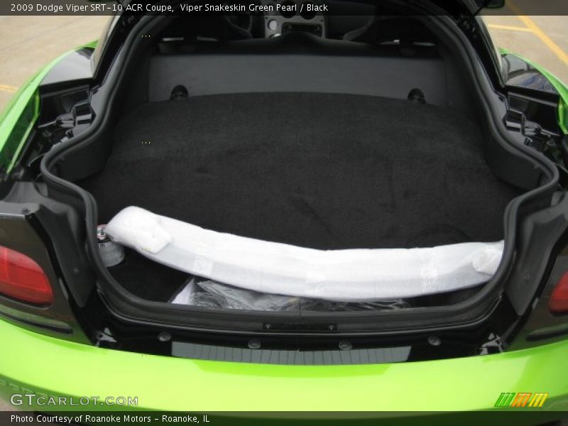  2009 Viper SRT-10 ACR Coupe Trunk