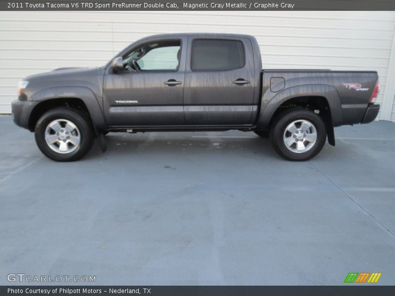 Magnetic Gray Metallic / Graphite Gray 2011 Toyota Tacoma V6 TRD Sport PreRunner Double Cab