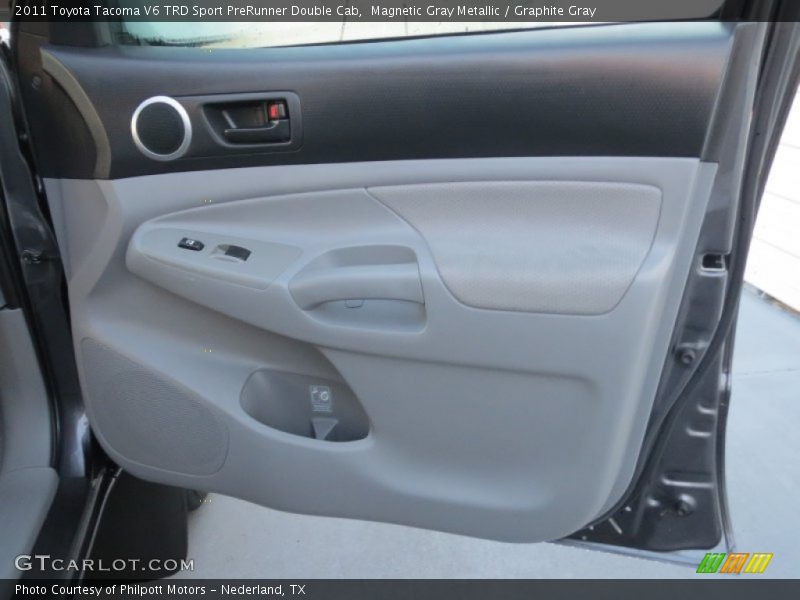 Magnetic Gray Metallic / Graphite Gray 2011 Toyota Tacoma V6 TRD Sport PreRunner Double Cab
