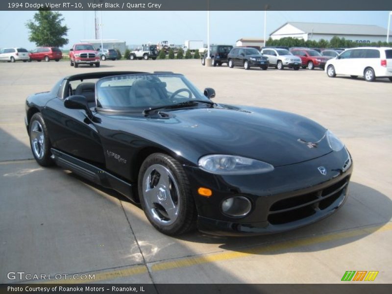 Front 3/4 View of 1994 Viper RT-10