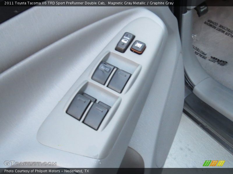 Magnetic Gray Metallic / Graphite Gray 2011 Toyota Tacoma V6 TRD Sport PreRunner Double Cab