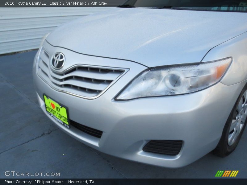 Classic Silver Metallic / Ash Gray 2010 Toyota Camry LE