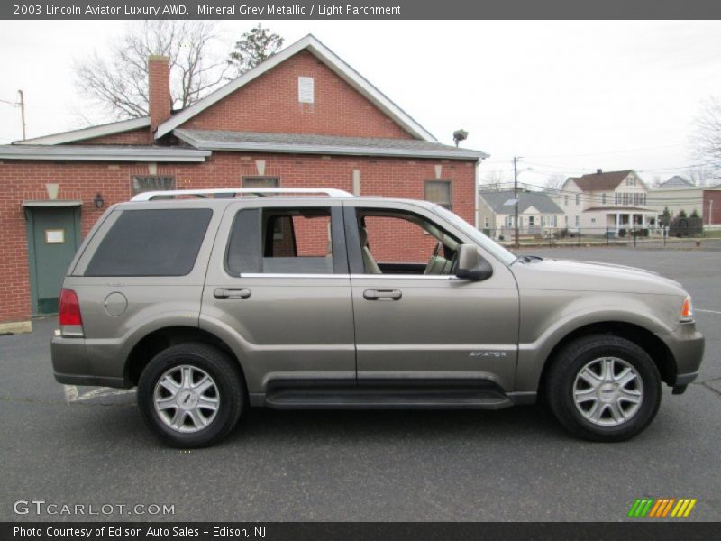 Mineral Grey Metallic / Light Parchment 2003 Lincoln Aviator Luxury AWD
