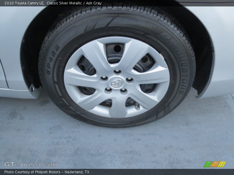 Classic Silver Metallic / Ash Gray 2010 Toyota Camry LE