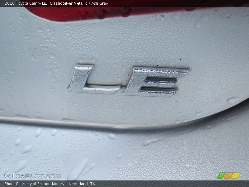 Classic Silver Metallic / Ash Gray 2010 Toyota Camry LE