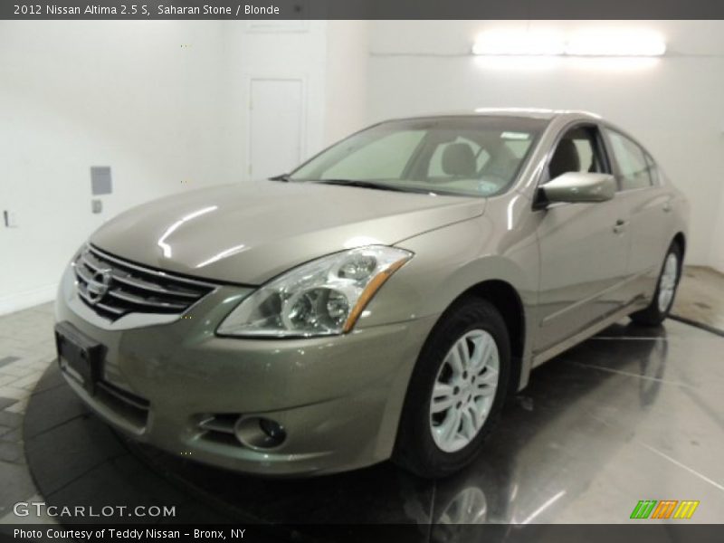 Saharan Stone / Blonde 2012 Nissan Altima 2.5 S