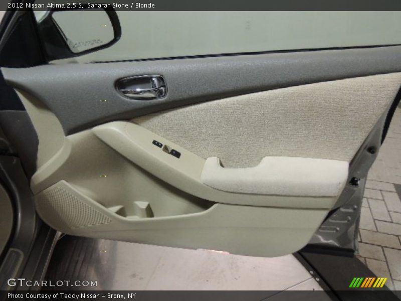 Saharan Stone / Blonde 2012 Nissan Altima 2.5 S