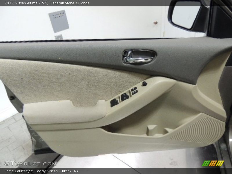 Saharan Stone / Blonde 2012 Nissan Altima 2.5 S