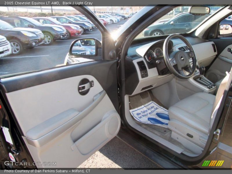 Black / Light Gray 2005 Chevrolet Equinox LT AWD