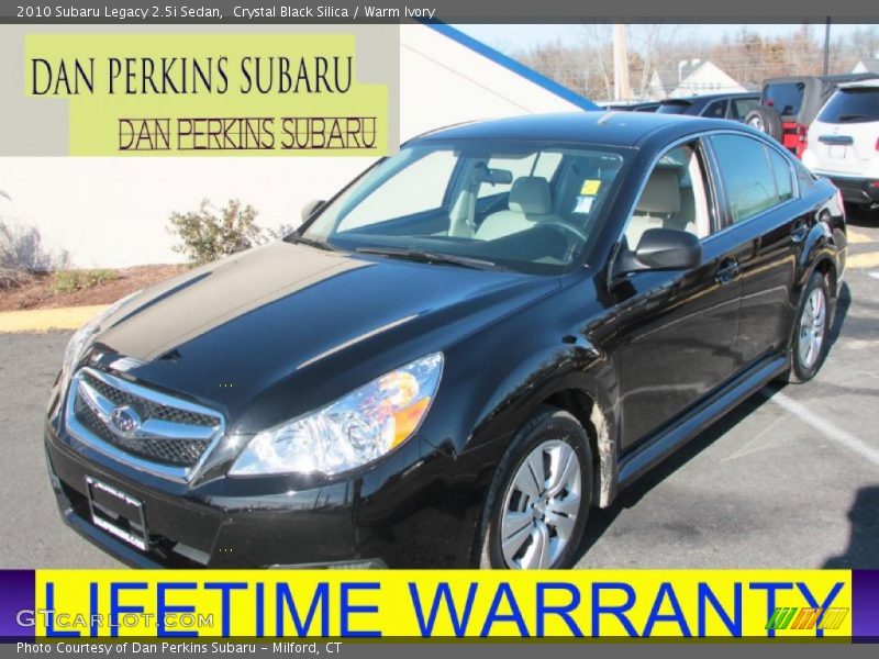 Crystal Black Silica / Warm Ivory 2010 Subaru Legacy 2.5i Sedan