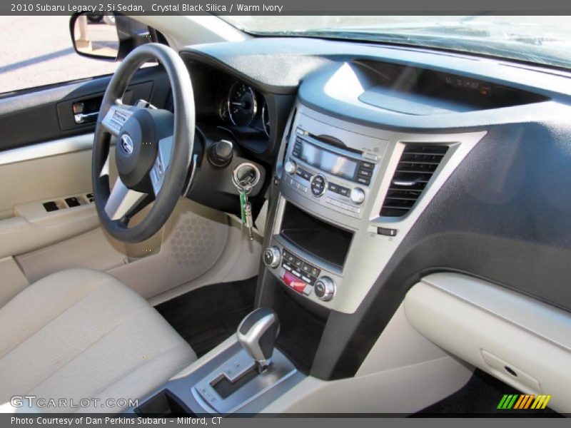 Crystal Black Silica / Warm Ivory 2010 Subaru Legacy 2.5i Sedan