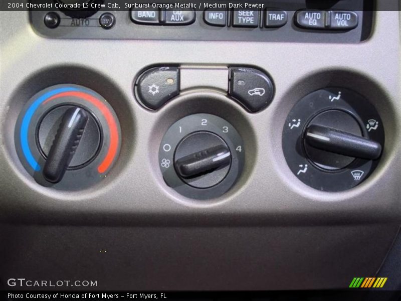 Controls of 2004 Colorado LS Crew Cab