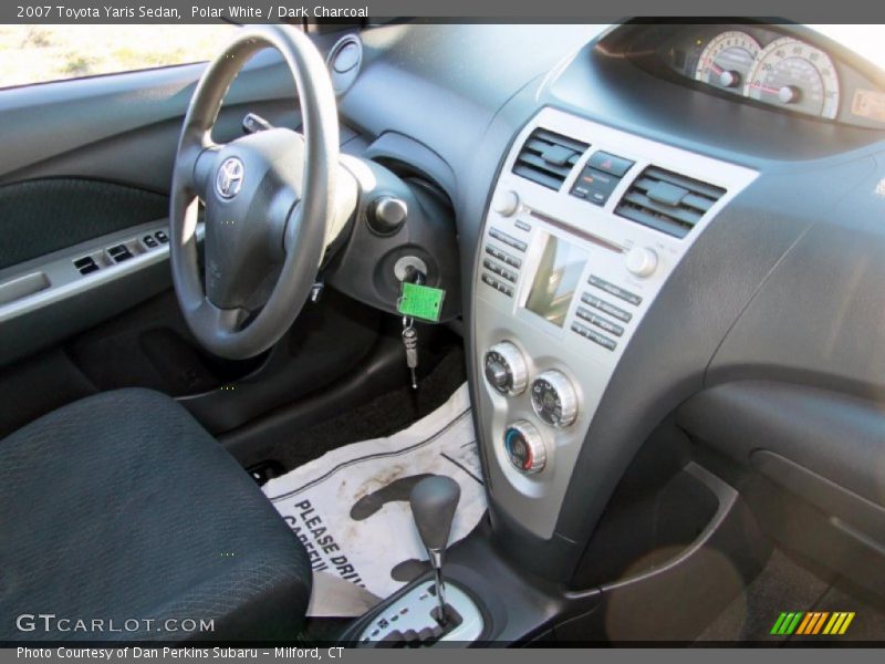 Polar White / Dark Charcoal 2007 Toyota Yaris Sedan