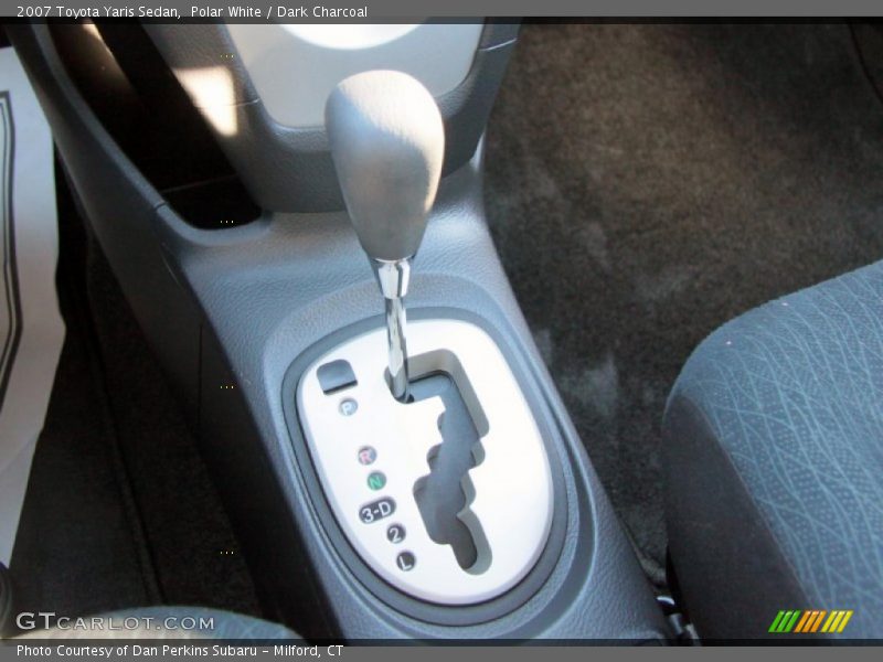Polar White / Dark Charcoal 2007 Toyota Yaris Sedan