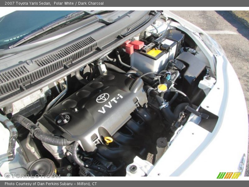 Polar White / Dark Charcoal 2007 Toyota Yaris Sedan