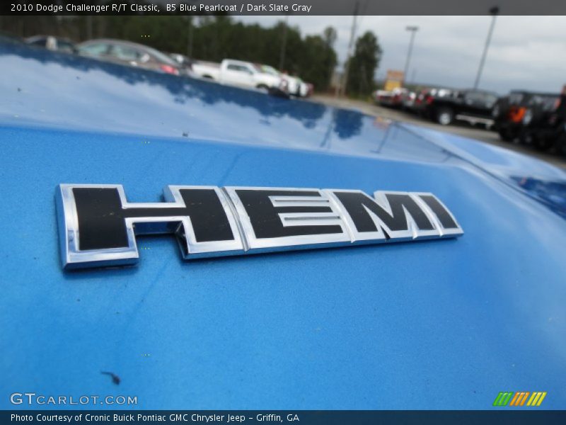 B5 Blue Pearlcoat / Dark Slate Gray 2010 Dodge Challenger R/T Classic
