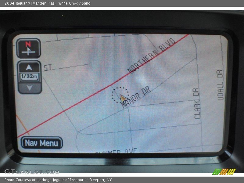 White Onyx / Sand 2004 Jaguar XJ Vanden Plas