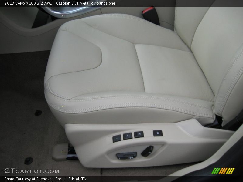 Front Seat of 2013 XC60 3.2 AWD