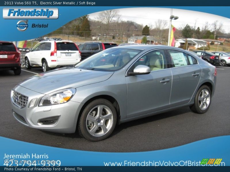 Electric Silver Metallic / Soft Beige 2013 Volvo S60 T5