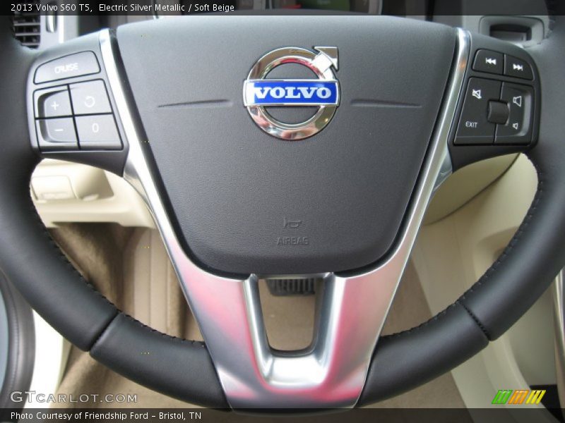 Electric Silver Metallic / Soft Beige 2013 Volvo S60 T5