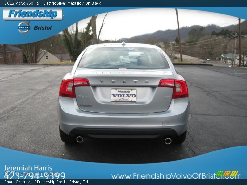 Electric Silver Metallic / Off Black 2013 Volvo S60 T5