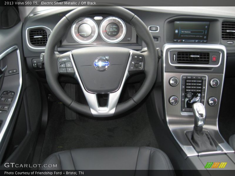 Electric Silver Metallic / Off Black 2013 Volvo S60 T5