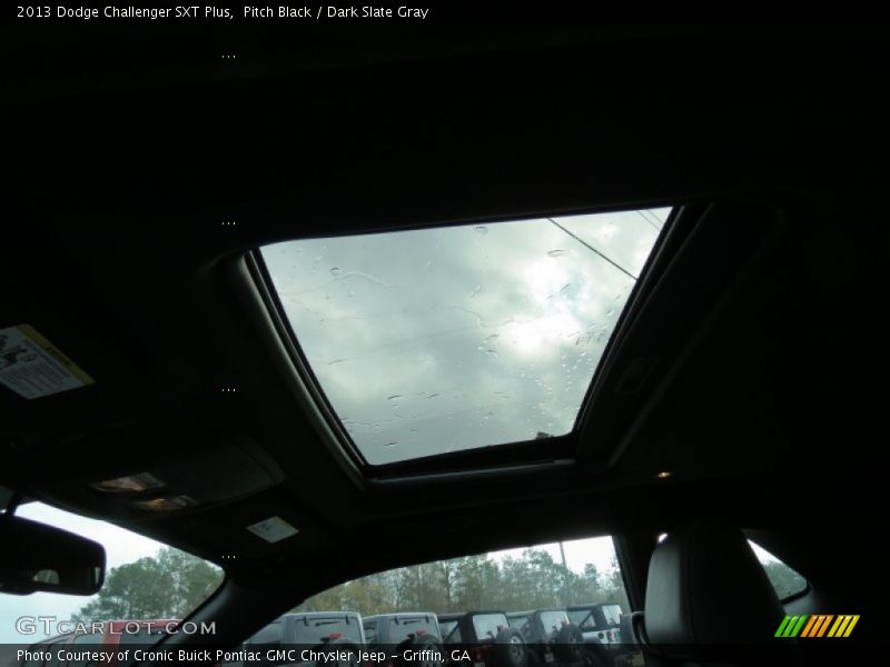 Pitch Black / Dark Slate Gray 2013 Dodge Challenger SXT Plus