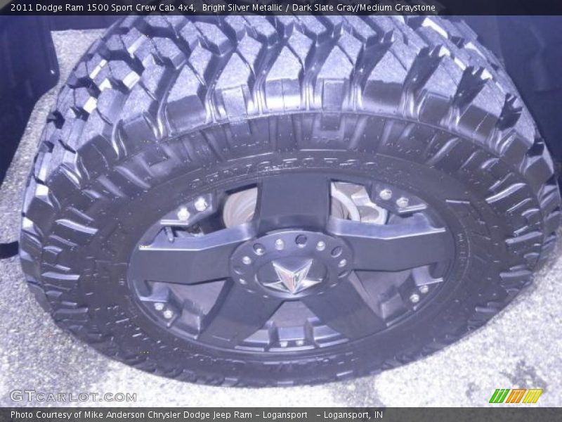 Bright Silver Metallic / Dark Slate Gray/Medium Graystone 2011 Dodge Ram 1500 Sport Crew Cab 4x4