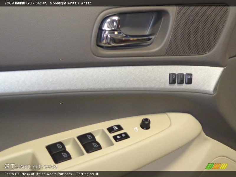 Moonlight White / Wheat 2009 Infiniti G 37 Sedan