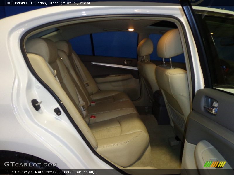 Moonlight White / Wheat 2009 Infiniti G 37 Sedan