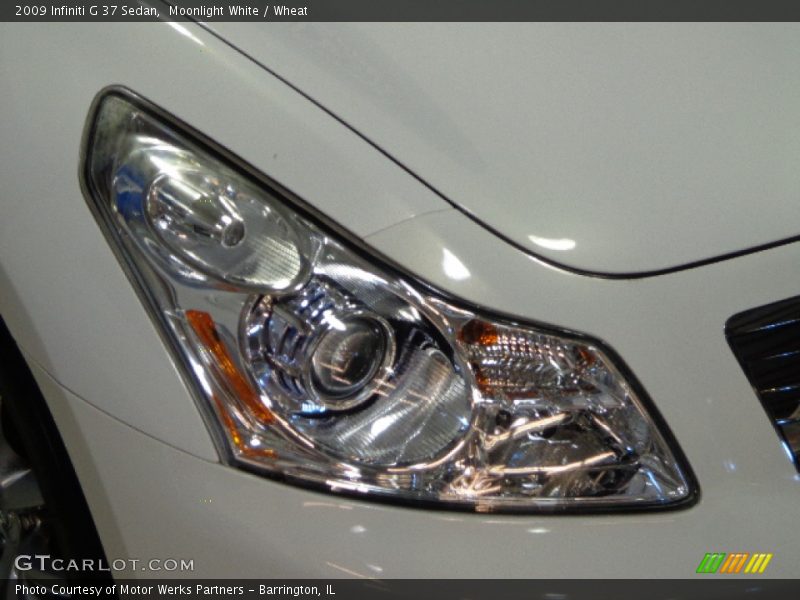 Moonlight White / Wheat 2009 Infiniti G 37 Sedan
