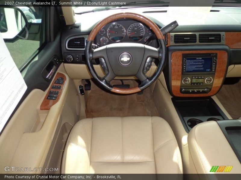 Summit White / Ebony/Light Cashmere 2007 Chevrolet Avalanche LT