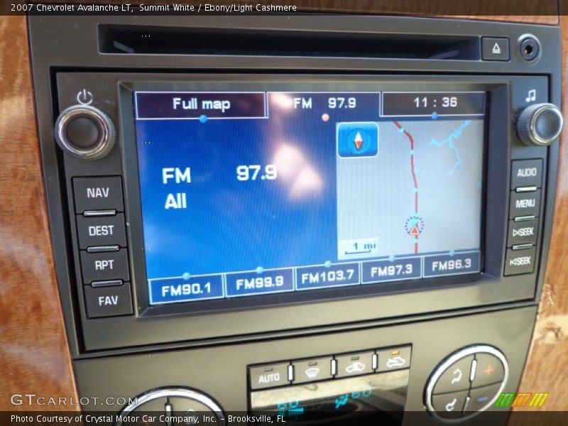 Summit White / Ebony/Light Cashmere 2007 Chevrolet Avalanche LT