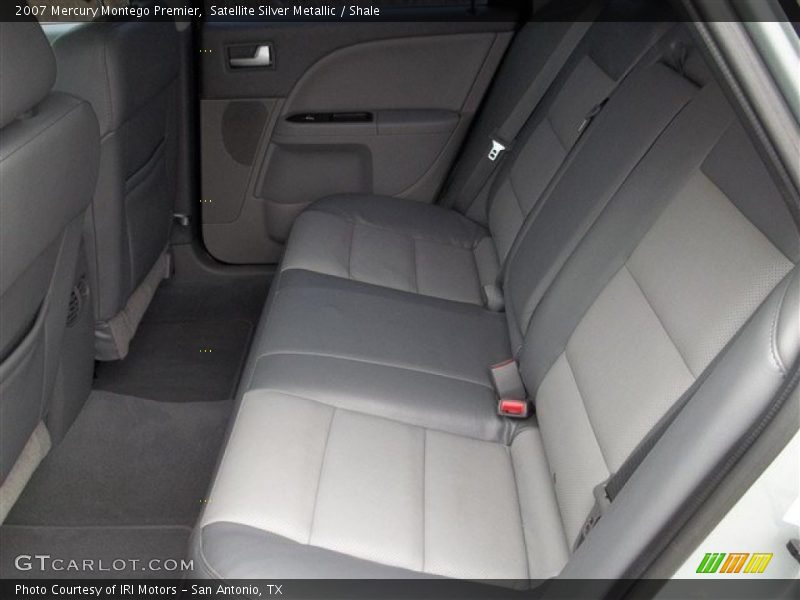 Satellite Silver Metallic / Shale 2007 Mercury Montego Premier