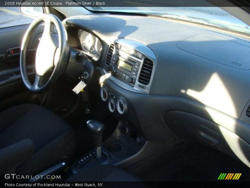 Platinum Silver / Black 2008 Hyundai Accent SE Coupe