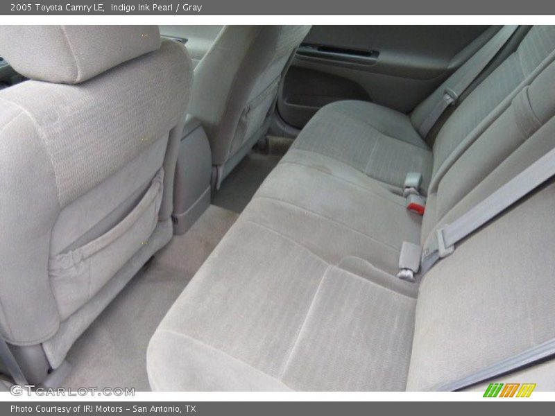 Indigo Ink Pearl / Gray 2005 Toyota Camry LE