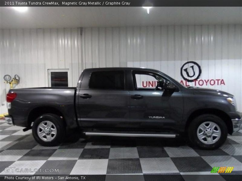 Magnetic Gray Metallic / Graphite Gray 2011 Toyota Tundra CrewMax