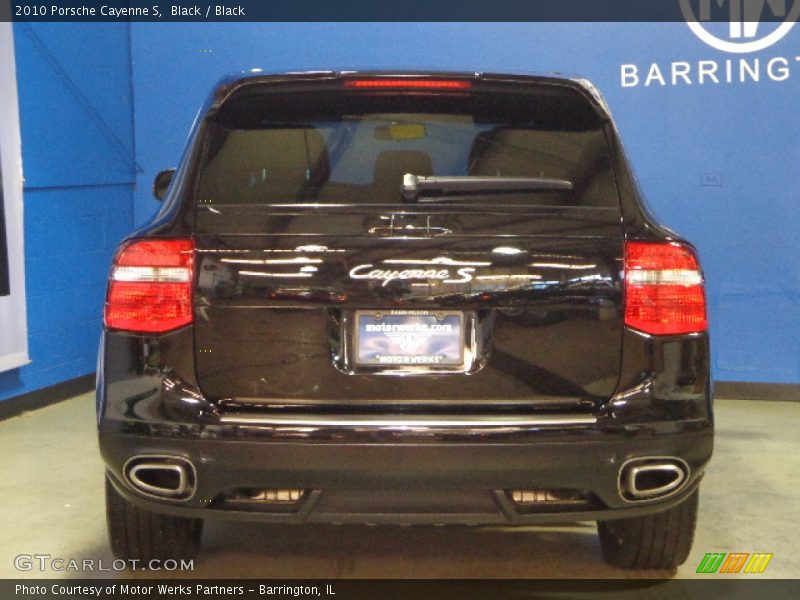 Black / Black 2010 Porsche Cayenne S