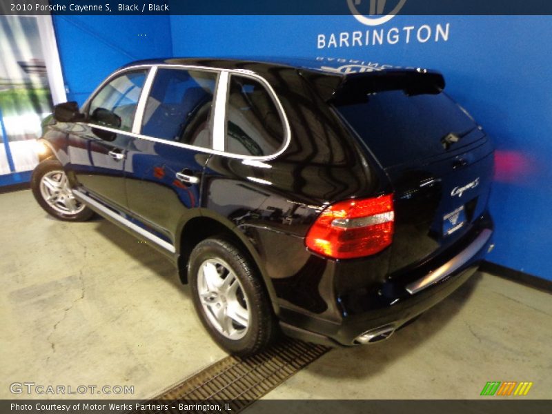 Black / Black 2010 Porsche Cayenne S