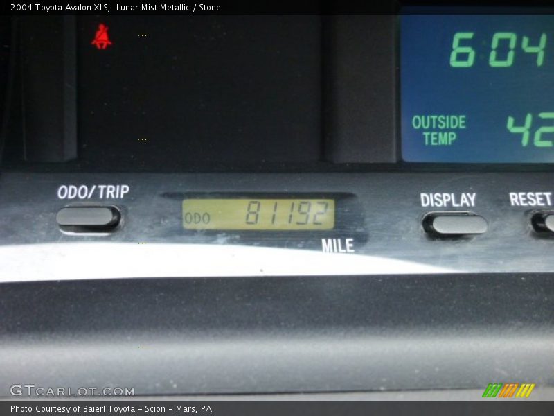 Lunar Mist Metallic / Stone 2004 Toyota Avalon XLS